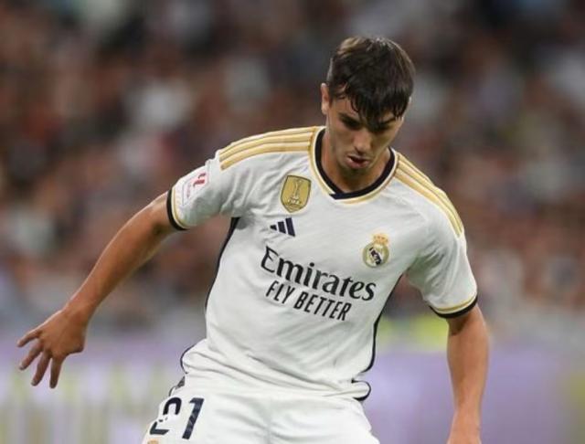 1710774456952076779.jpg de56e901a17cf8456992e16ef473169.jpg